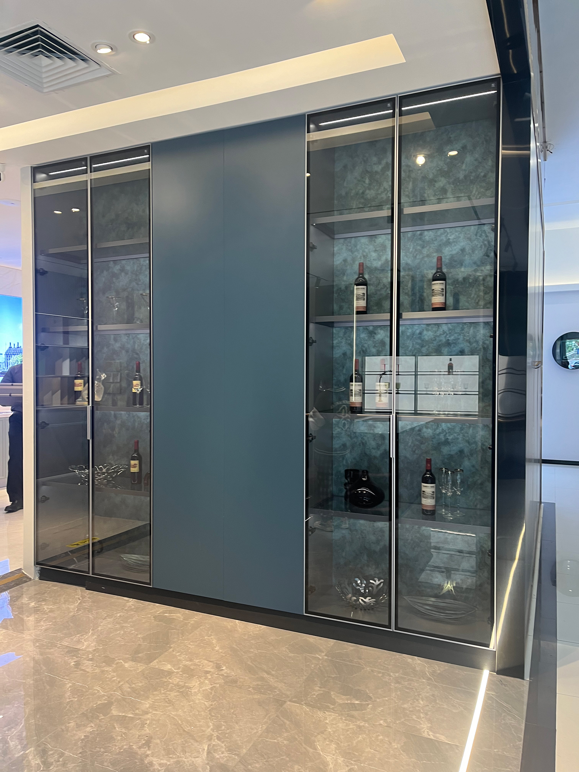 Wine Cabinet