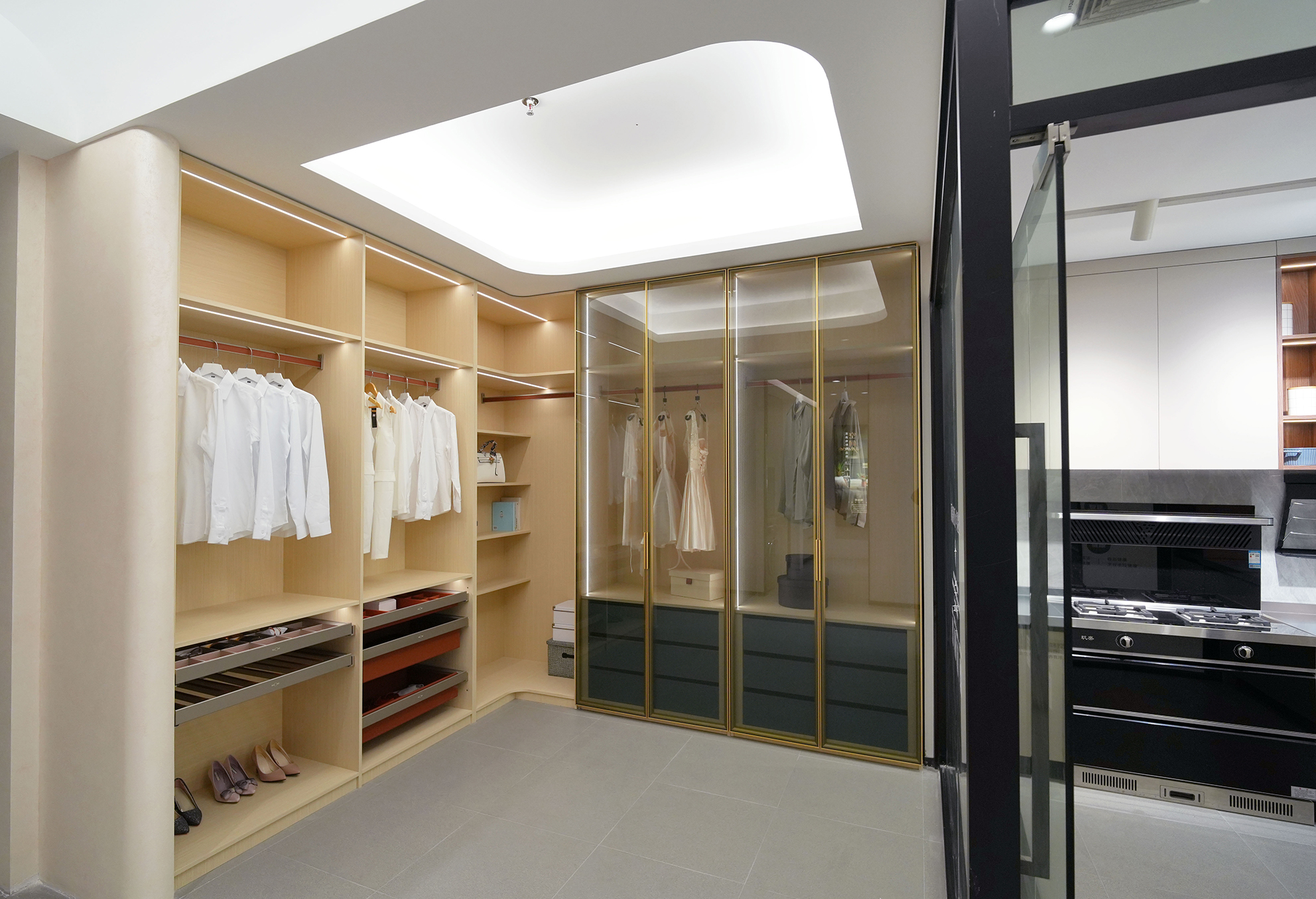 Closet Collection